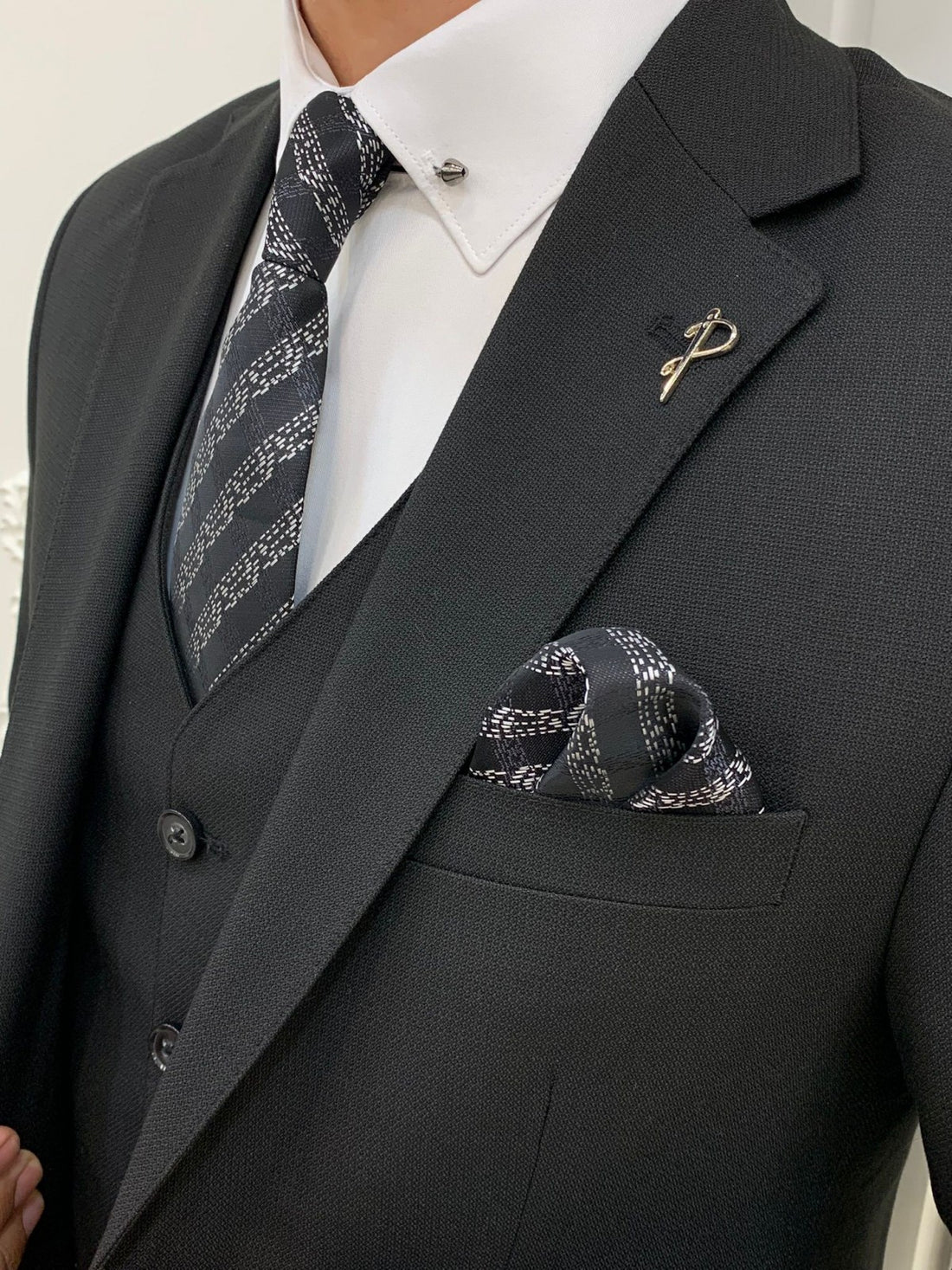 Black Slim-Fit Italian Cut Suit – HULTO