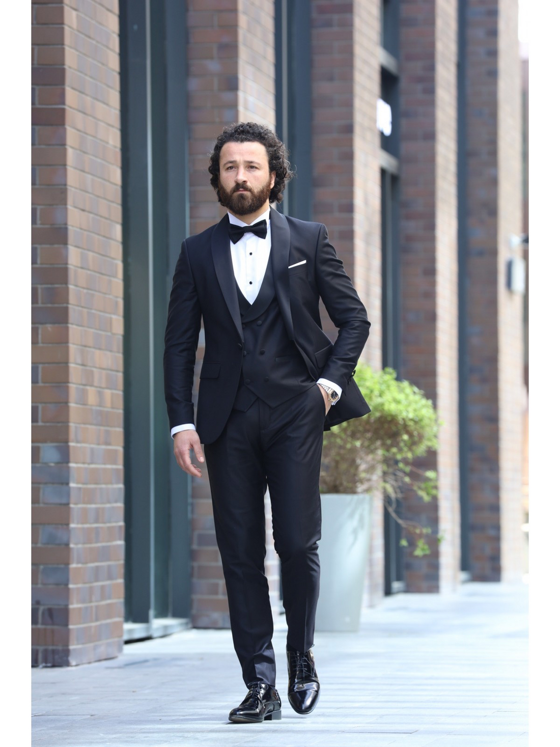 Black Shawl Collar Slim-Fit Italian Cut Tuxedo