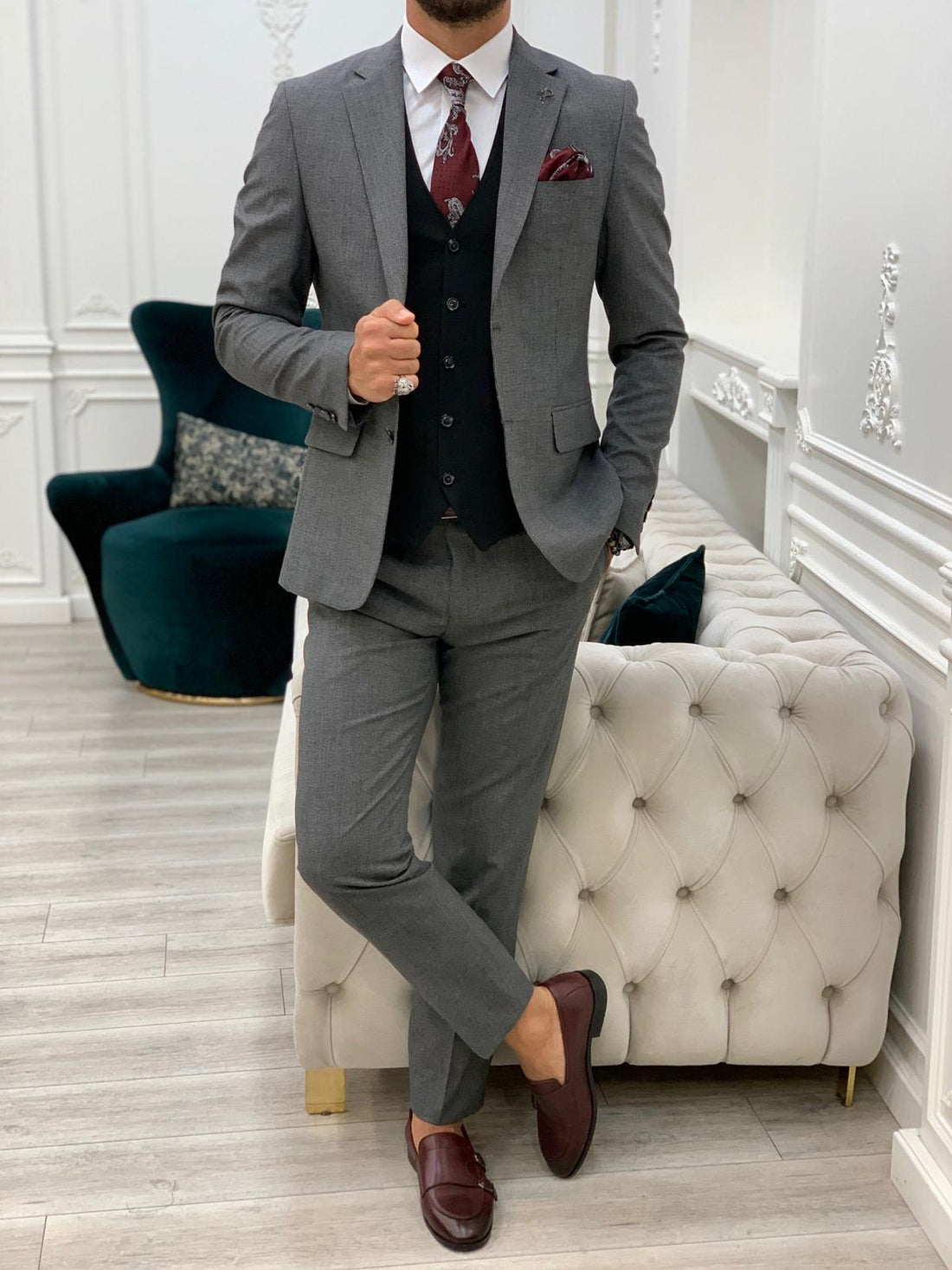 Grey & Black Vest Slim-Fit Italian Cut Suit Grey & Black Vest Slim-Fit Italian Cut Suit