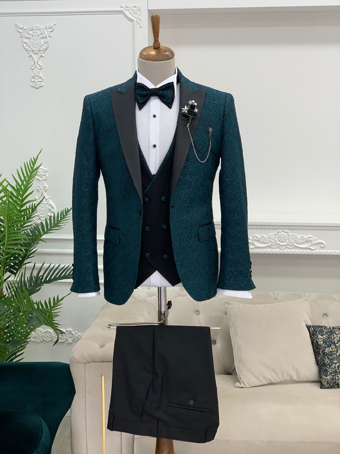 Green Patterned Dovetail Slim-Fit Italian Cut Tuxedo